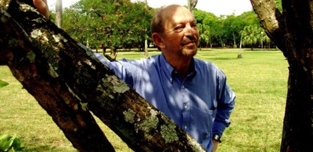 o-escritor-brasileiro-moacyr-scliar-1279048824431_615x300